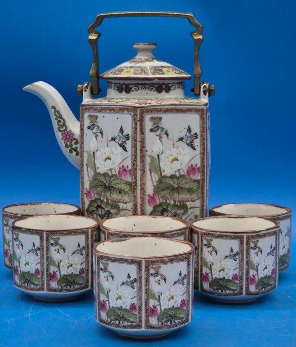 Teeservice – Asiatisches Dekor mit Vögeln und Lotusblüten –, Antiek en Kunst, Antiek | Meubels | Tafels