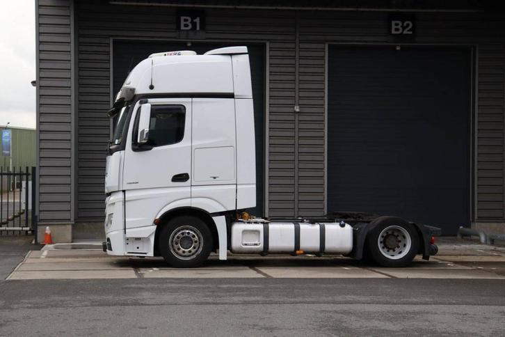 Veiling: Chassis Cabine Mercedes-Benz Actros Diesel 477pk 20, Auto's, Vrachtwagens, Ophalen