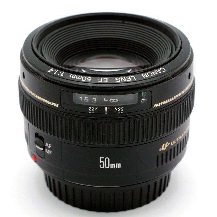 Canon EF 50mm f/1.4 USM + ES-71II zonnekap - standaard lens,, Audio, Tv en Foto, Fotocamera's Digitaal