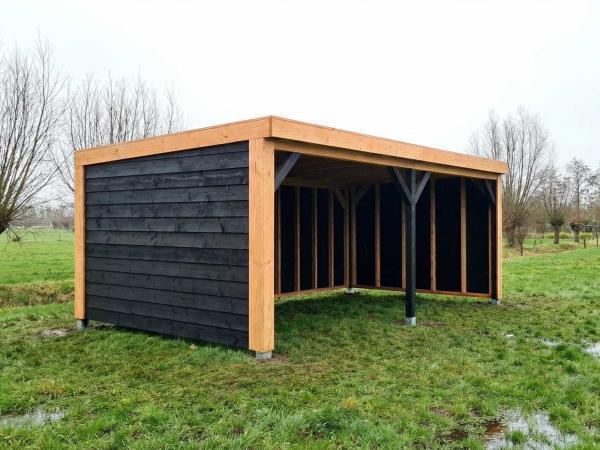 Veiling - Schuilstal geïmpregneerd Douglas 300x500x265cm, Dieren en Toebehoren, Stalling en Weidegang