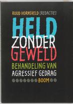 Held zonder geweld 9789085060383, Boeken, Verzenden, Gelezen