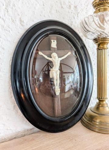 Antiek Crucifix - biscuit - 1850-1900 - Napoleon III
