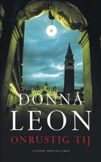 Onrustig tij / Guido Brunetti / 10 9789023420958 Donna Leon, Boeken, Verzenden, Gelezen, Donna Leon