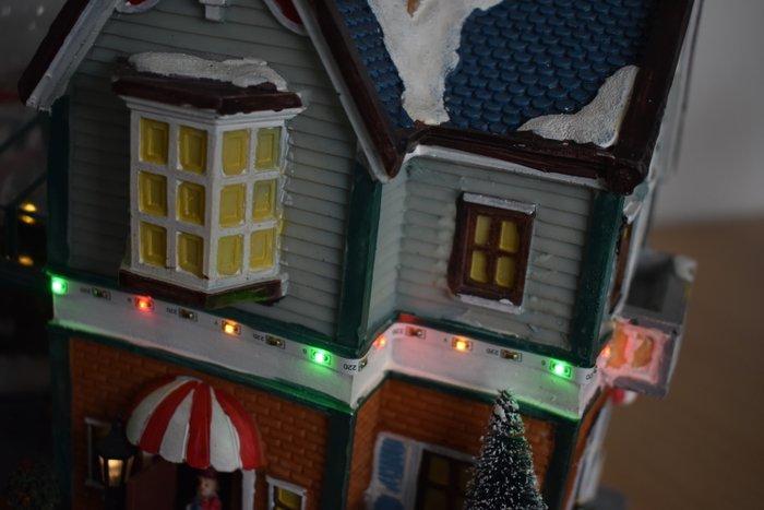 Kerstbeeldje ornament Kerstdecoratie met verlichting en, Diversen, Kerst