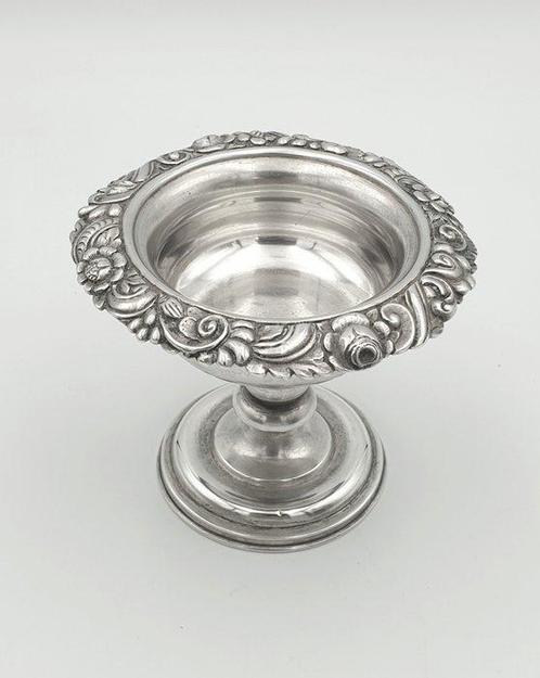 Serveerschaal - .813 zilver - Antieke zilveren specialiteit, Antiek en Kunst, Antiek | Zilver en Goud
