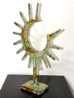 Derme Abdoulaye - sculptuur, “Soleil de bronze” - 37 cm -