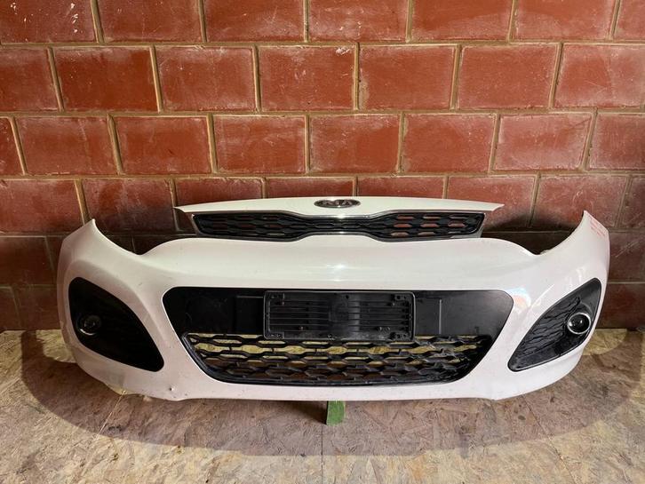 Pare-chocs av. KIA RIO III 2011 - 2015 86511-1W200 Complet!!, Autos : Pièces & Accessoires, Carrosserie & Tôlerie, Kia, Utilisé