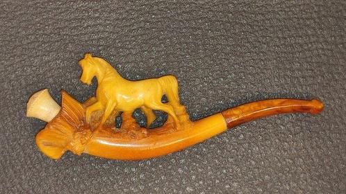 Antica e Rara Pipa Fumasigari Scolpita con Cavallo Scultura, Verzamelen, Rookartikelen, Aanstekers en Luciferdoosjes