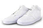 Nike Sneakers in maat 43 Wit | 10% extra korting, Kleding | Dames, Schoenen, Sneakers, Nike, Wit, Zo goed als nieuw