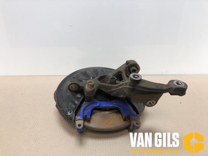 Fusee rechts-achter Volkswagen Golf O250618, Auto-onderdelen, Ophanging en Onderstel