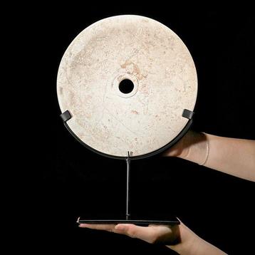 Ornement décoratif - NO RESERVE PRICE - White Marble Disc on