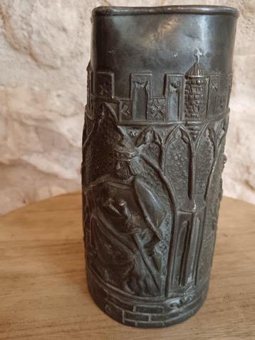 Gegraveerd tin met een brok, Jezus - Tin - 1930-1940 - Broc