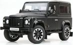 LCD 1:18 - Modelauto - Land Rover Defender Works 90 -, Nieuw