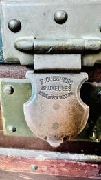 P. Coessens - Steamer Trunk - Reiskoffer, Antiek en Kunst