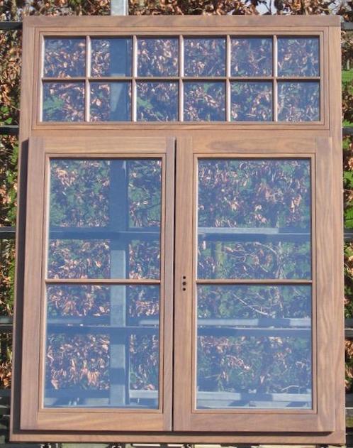 afrormosia houten raam , chassis , venster 120 x 160, Bricolage & Construction, Châssis & Portes coulissantes, Enlèvement ou Envoi