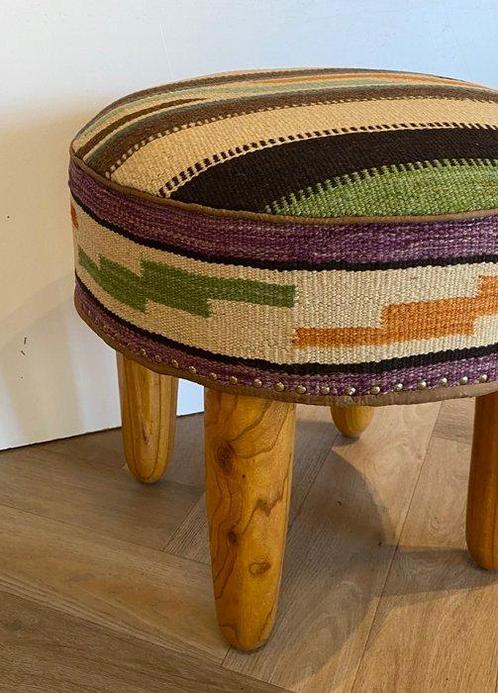 Poef - Hout, Wol, Antiek en Kunst, Kunst | Designobjecten