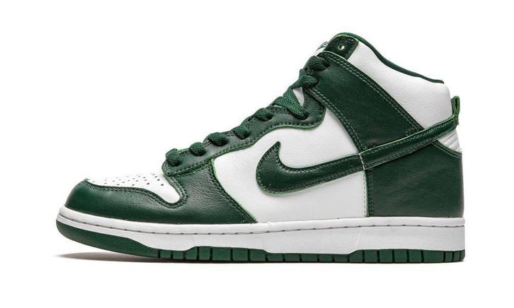 Nike Dunk High Spartan Green - Maat 38.5 EU, Kleding | Heren, Schoenen, Ophalen of Verzenden