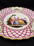 Meissen - Assiette - Ø 24,4 cm antiker Zierteller