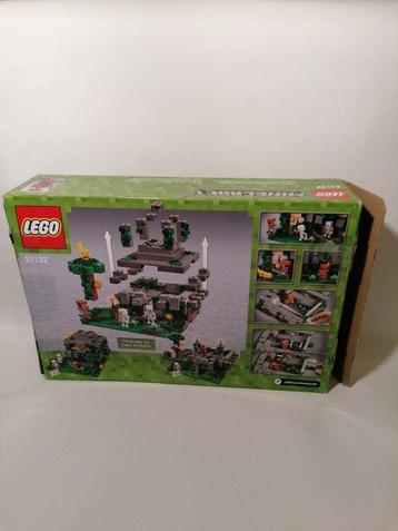 Lego - lego minecraft 21132 The Melon Farm met doos uit