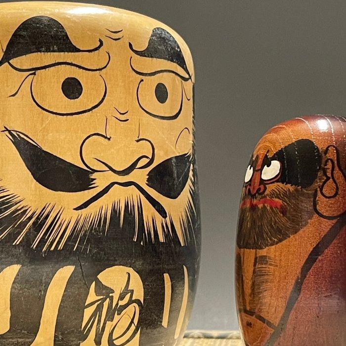 Beeldje - Daruma San Showa Nostalgic | Kokeshi Doll Japanese, Antiek en Kunst, Curiosa en Brocante