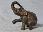Pierre Chenet (XX-XXI) - Sculpture, LElephant sasseyant -, Antiquités & Art