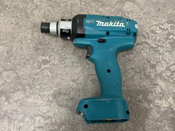 Veiling - Makita momentsleutel 14,4V body DFT127FMZ, Doe-het-zelf en Bouw, Gereedschap | Overige machines