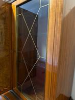 Kabinet - Knoesthout - Elegante vitrinekast