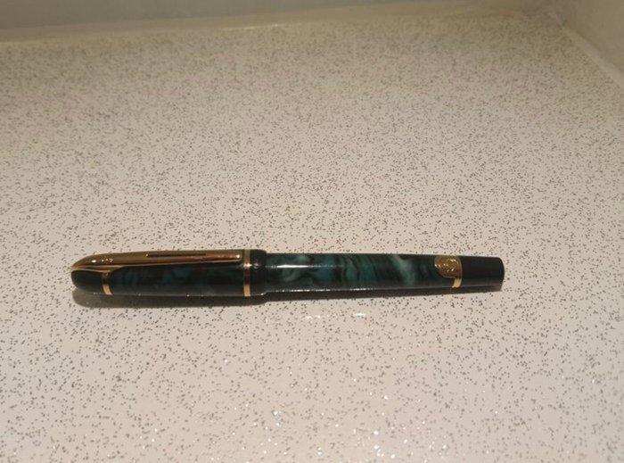 Waterman - Phileas Mineral Green (gold plated details) -, Verzamelen, Pennenverzamelingen