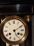 Pendule portique - Bois, Émail, Laiton - 1850-1900