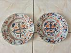 Paar porseleinen borden uit China Imari-decor, XVIIIe-XIXe