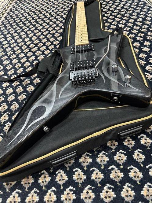 Kramer Guitars - Tracii Guns Gunstar Voyager - - Elektrische, Muziek en Instrumenten, Snaarinstrumenten | Gitaren | Akoestisch