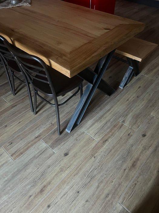 Tafel (2) - Kastanje, Huis en Inrichting, Overige Huis en Inrichting