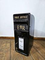 Ornement architectural - 2010-2020 - Boîte aux lettres Royal