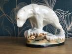 Onbekend - Figurine - Vissende ijsbeer op ijsschots -, Antiek en Kunst
