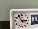 Horloge à bascule - Twemco - Contemporain Plastique -