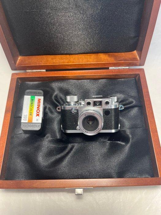 Leica, Minox III F classic collection, original Houten doos, Audio, Tv en Foto, Fotocamera's Analoog