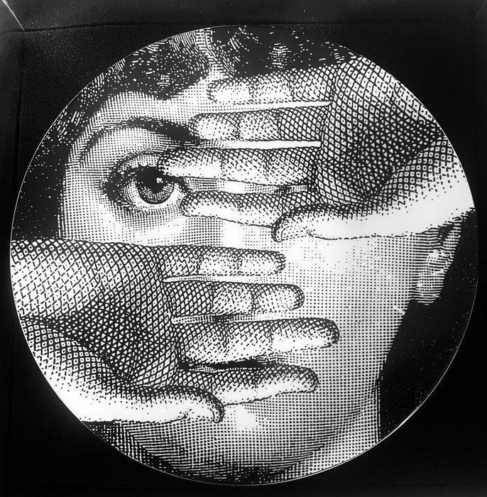 Fornasetti - Piero Fornasetti - Schotel (2) - Tema e, Antiek en Kunst, Antiek | Meubels | Stoelen en Sofa's