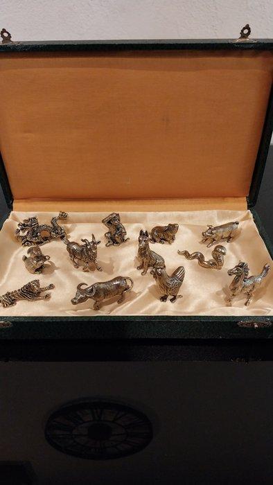 dlg Benjamin rabier - Messensteun (12) - animaux - Verguld, Antiek en Kunst, Antiek | Meubels | Tafels