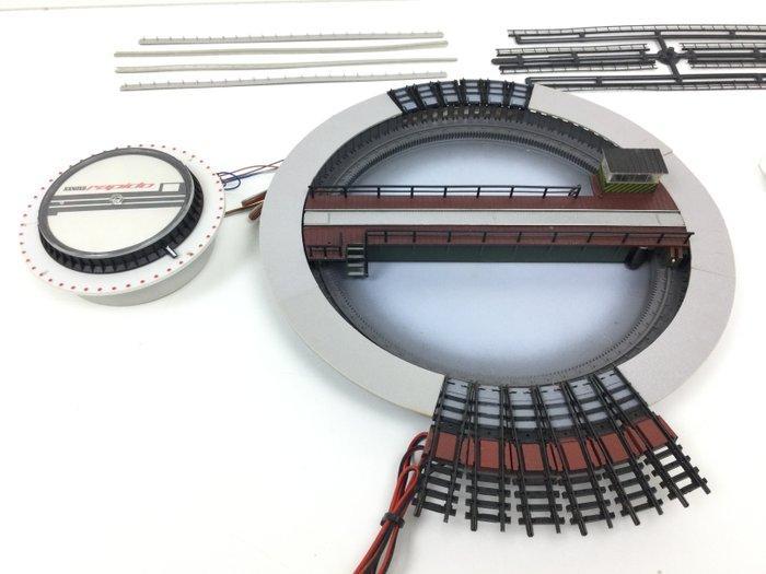 Arnold Rapido N - 0851/0855 - Model treinbevestiging (1) -, Hobby en Vrije tijd, Modeltreinen | N-Spoor