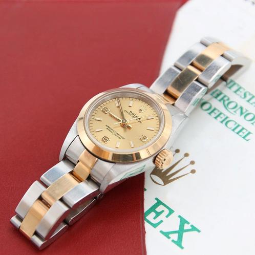 Rolex Oyster Perpetual 24 67183 uit 1990, Bijoux, Sacs & Beauté, Montres | Femmes, Envoi
