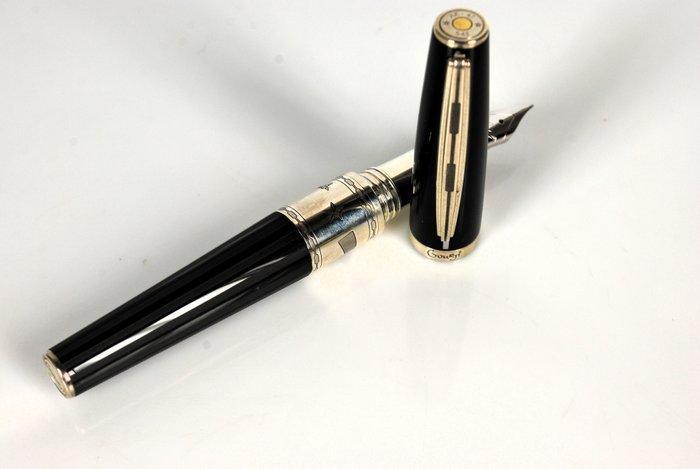 Montegrappa - Gourji AK-47 LE/111 - Vulpen, Verzamelen, Pennenverzamelingen