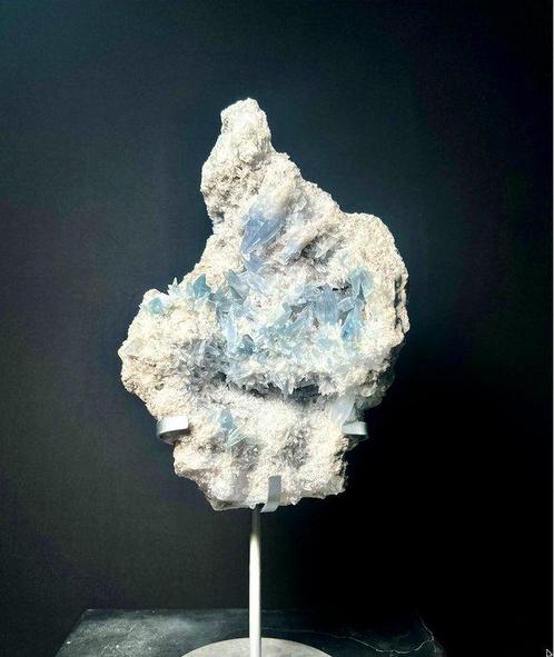Druses de Célestine PREMIUM - XXL - met ondersteuning, Verzamelen, Mineralen en Fossielen