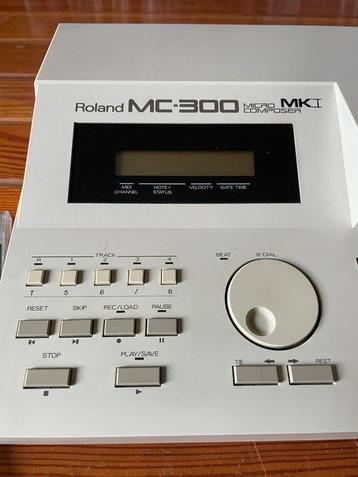 Roland - - Instruments de musique (Sans Prix de Réserve) beschikbaar voor biedingen