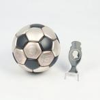 Salomonseilanden. 1, 10 Dollars 2022 - Football (2 stuks)