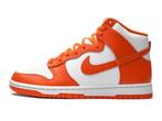 Nike Dunk High Syracuse - Maat 43 EU, Kleding | Heren, Schoenen, Ophalen of Verzenden, Nieuw