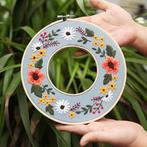 Borduurpakket ook geschikt voor starters dubbele ringen, Hobby en Vrije tijd, Nieuw
