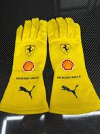 Ferrari - Formule 1 - Lewis Hamilton - 2025 - Gants de, Verzamelen, Nieuw