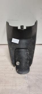 Peugeot New Vivacity / tank klep / afdek kap tank / ZWART, Fietsen en Brommers, Ophalen of Verzenden, Nieuw, Kap, Overige merken