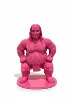 Nguyen Thi Thuy Nga (1982) - SUMO LISA 1/8 (Rose Warhol)