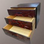 Japanse Vintage Kamakura-bori Lakwerk 3-laden Kast -